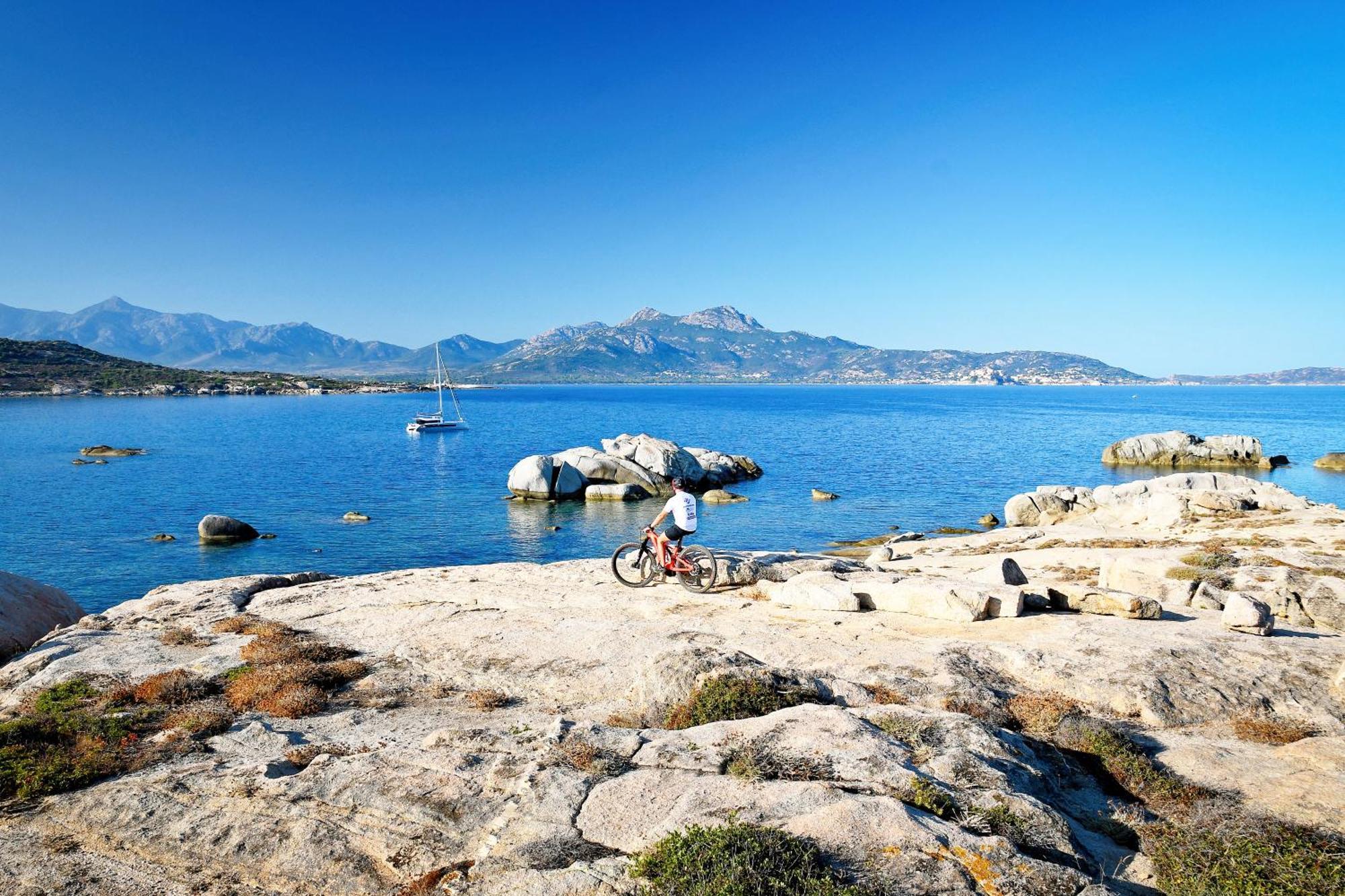 Camping Les Castors Calvi  Bagian luar foto