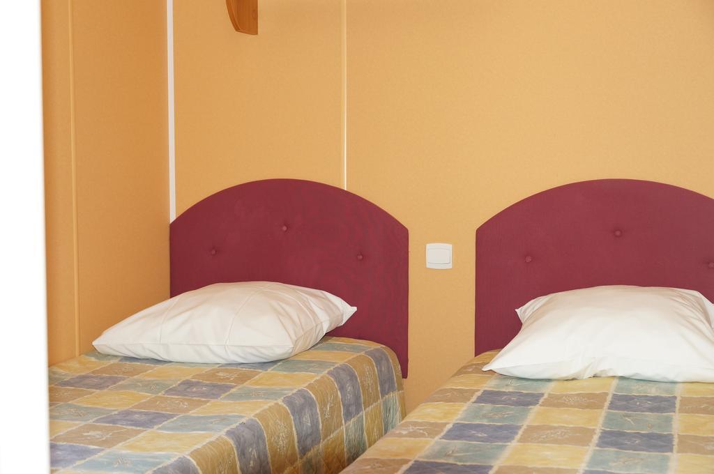 Camping Les Castors Calvi  Bagian luar foto