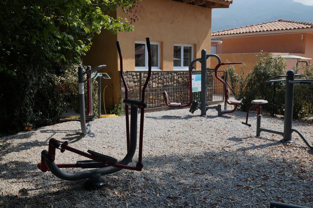 Camping Les Castors Calvi  Bagian luar foto